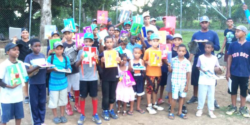 Dominican Republic Students receiving school supplies from Elaine & Louis