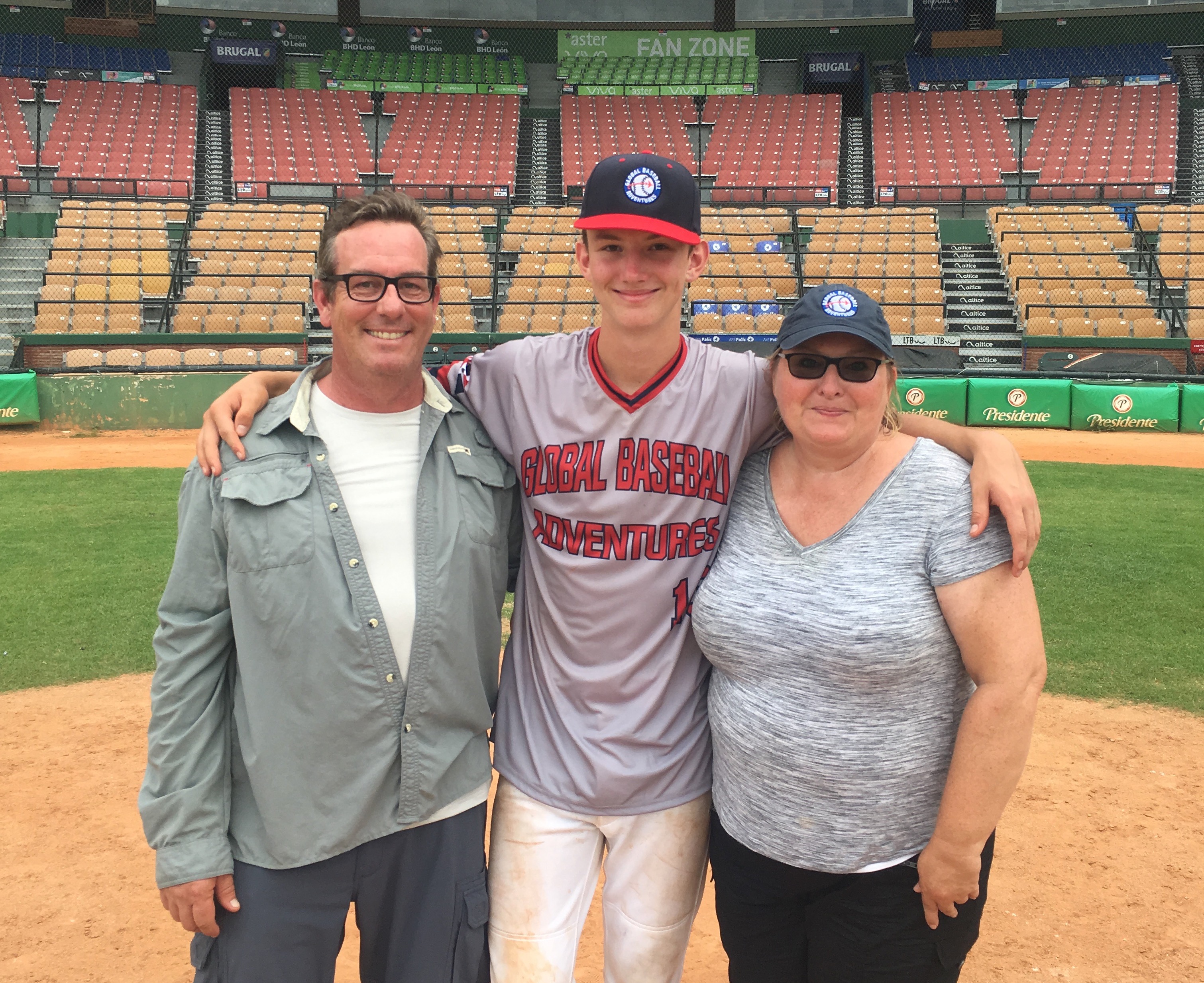 baseball, dominican republic, service