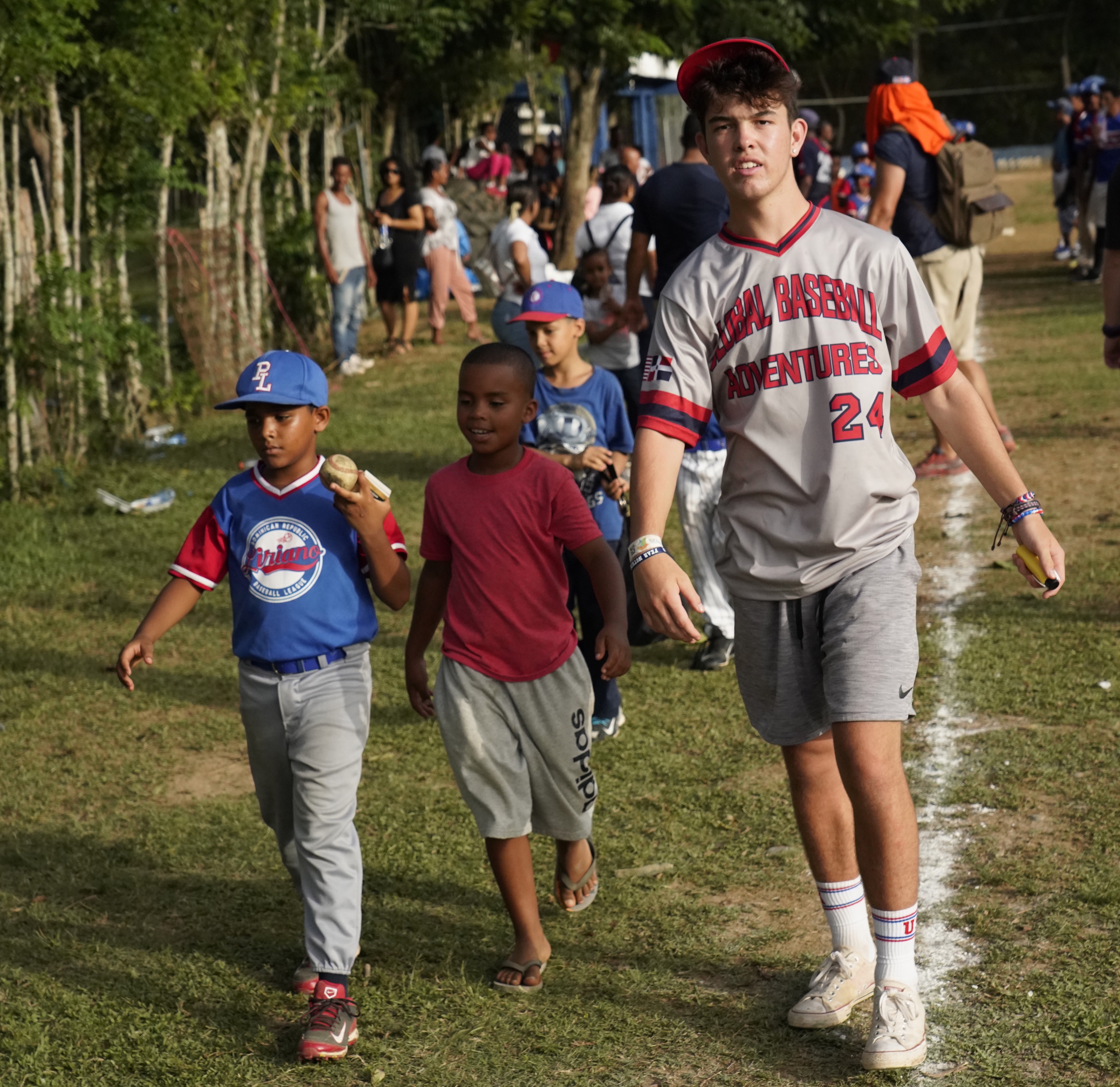 baseball, dominican republic, service